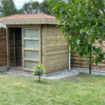 Abri de jardin en bois - Vintage